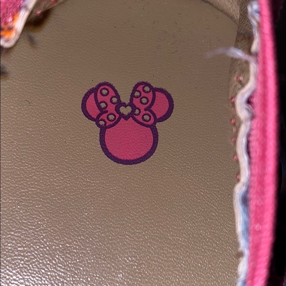 Girls Disney flats shoes - Picture 3 of 6